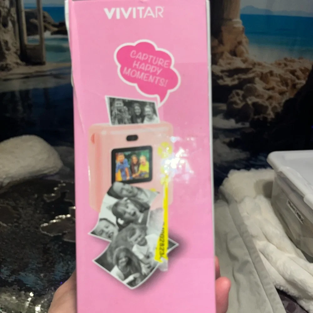 #934 |NIB Vivitar Insta print Pink Digital CameraW| 2 photo paper Rolls